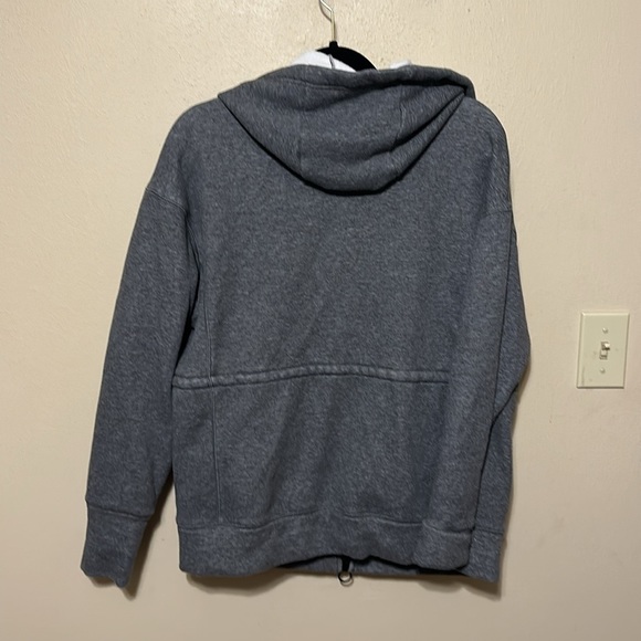 Fabletics Leah Oversized Grey Full Zip Cinched Jacket Size Small - Picture 8 of 9
